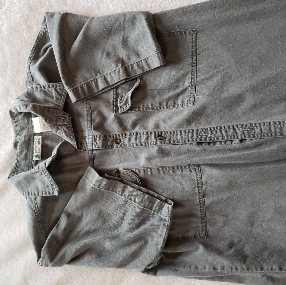 Men's grey canvas shirt